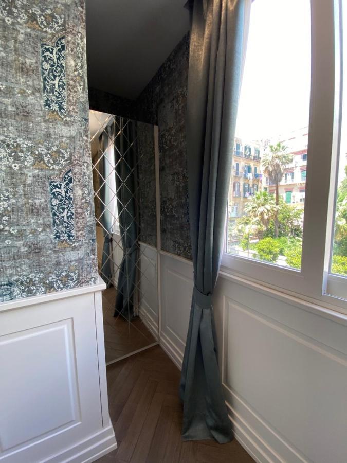 مبيت وإفطار نابولي Relais Piazza Vittoria المظهر الخارجي الصورة